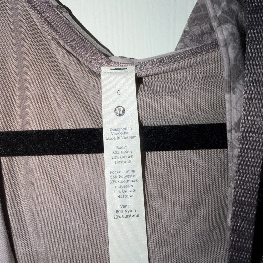 Lululemon define - Picture 4 of 5
